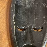 Masque mural en bois