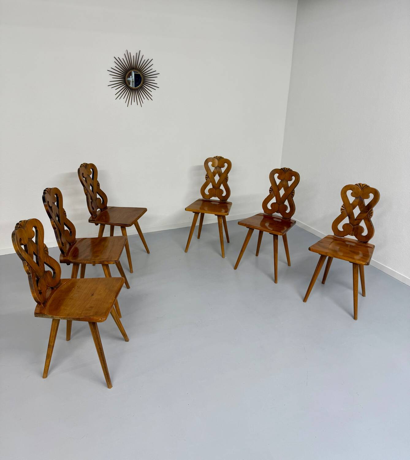 Set of 6 Alsatian double heart chairs in solid oak, early 20th century