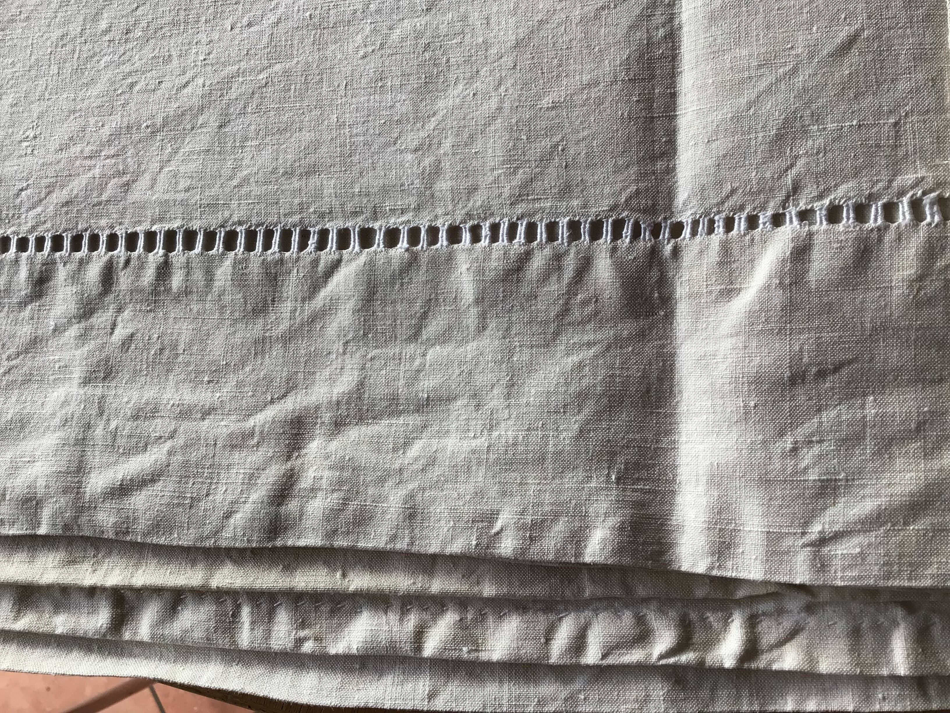 Cloth 2 places LE day double scale