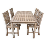 Outdoor table and chairs
