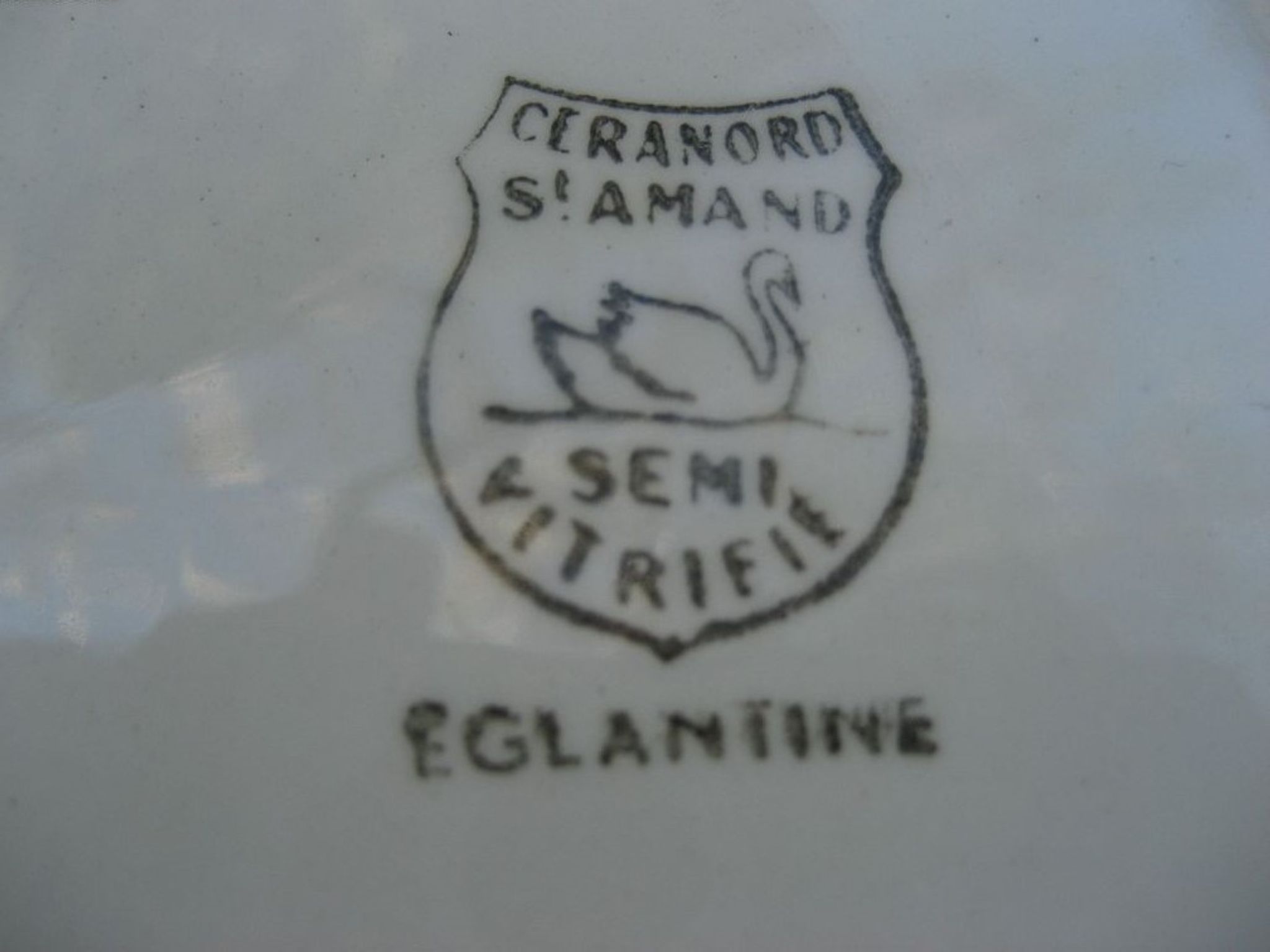 Set de 5 assiettes Ceranord St Amand modèle Eglantine