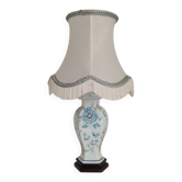 Porcelain lamp