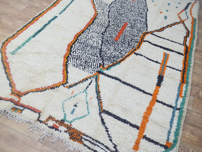 Tribal berber carpet 320 x 196 cm