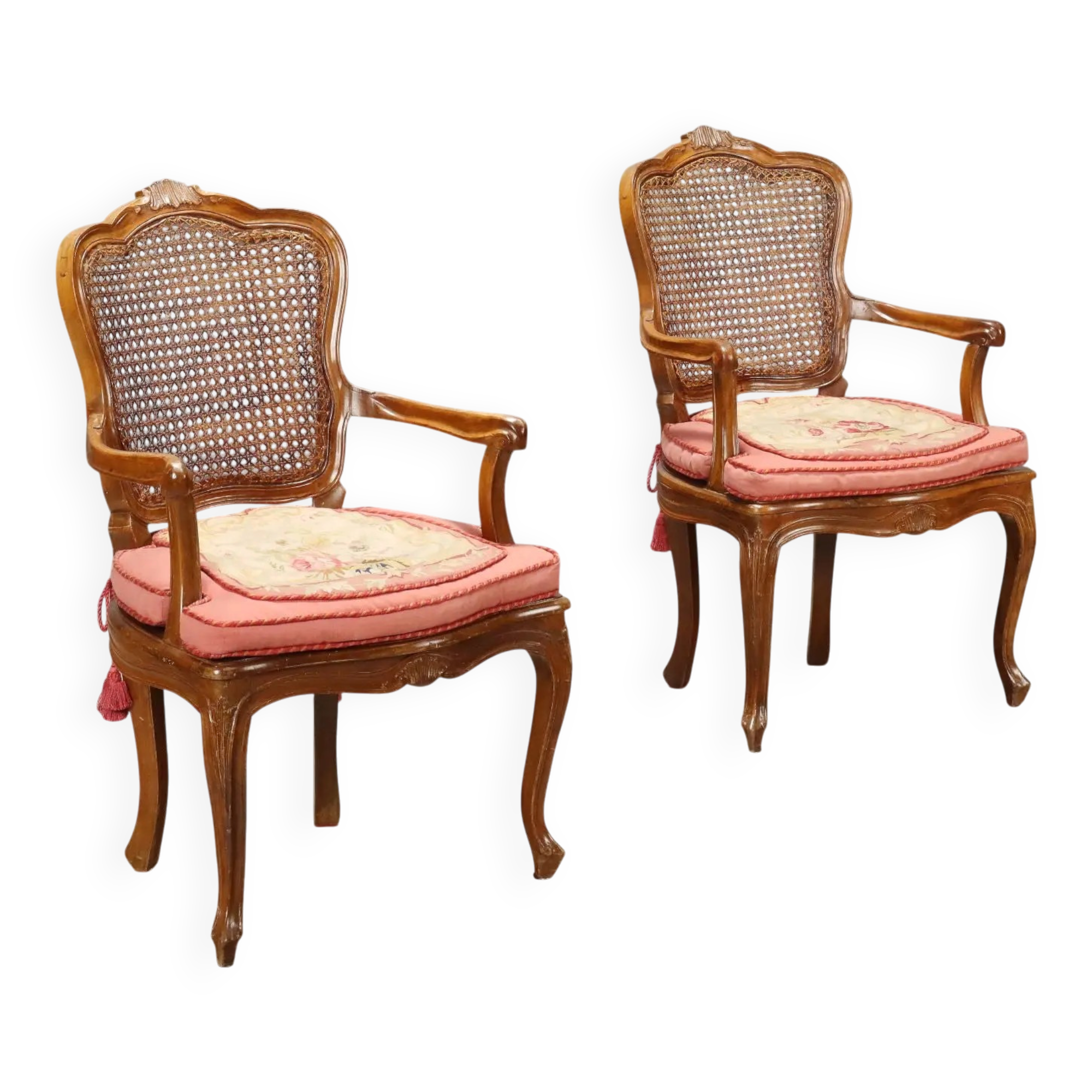 Antique baroque-style armchairs in walnut and fabric, 19th century.
