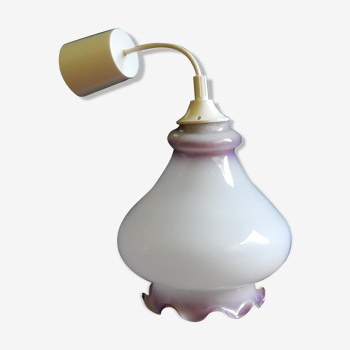 Suspension en opaline blanche et mauve