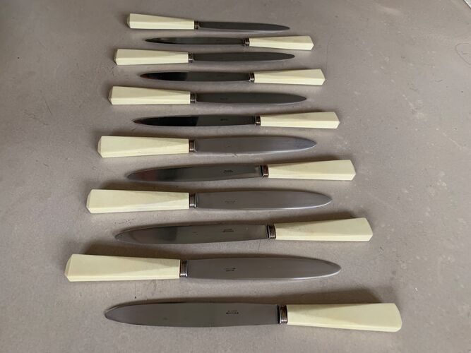 Lot de 12 couteaux Nogent anciens
