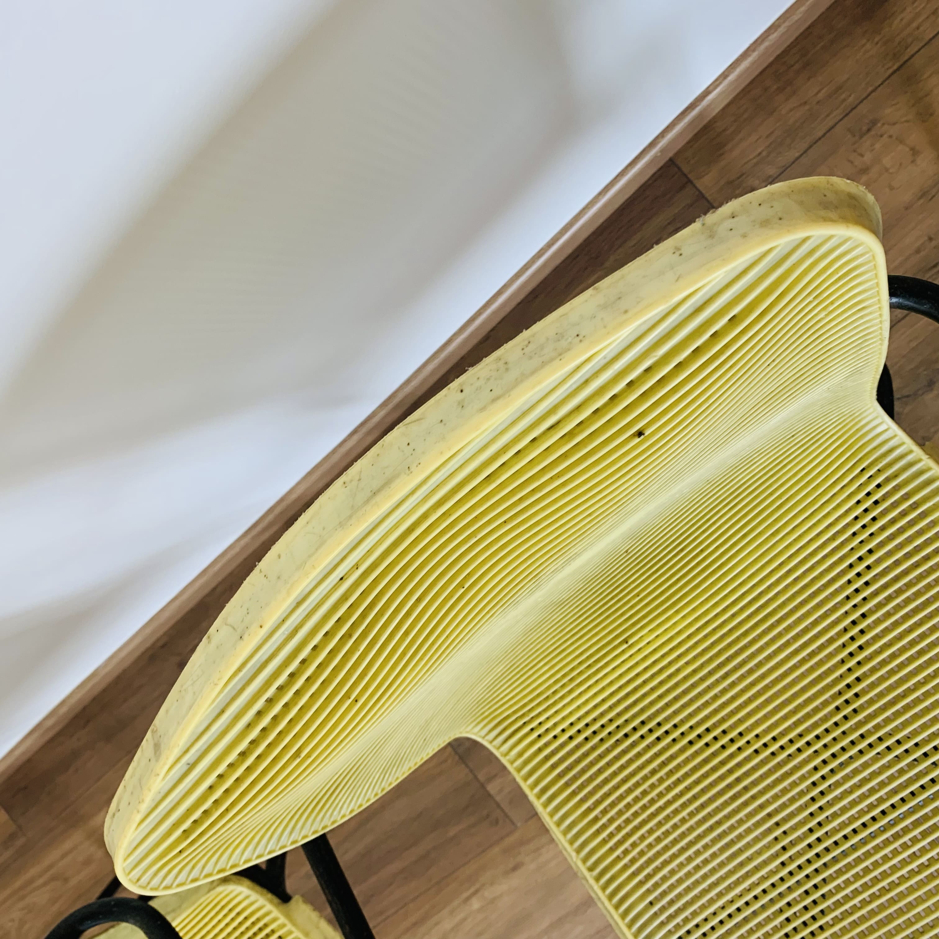 4 yellow outdoor armchairs