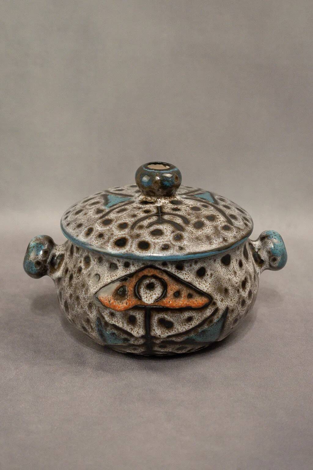 A meerschaum ceramic bonbonnière attributed to Marius Bessone