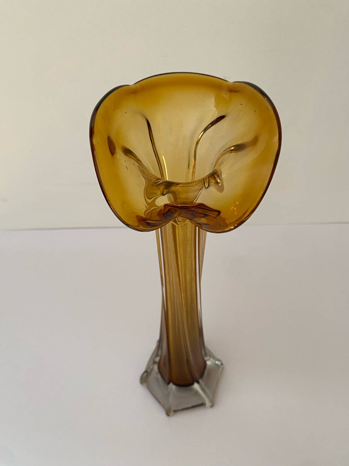Vase soliflore arum