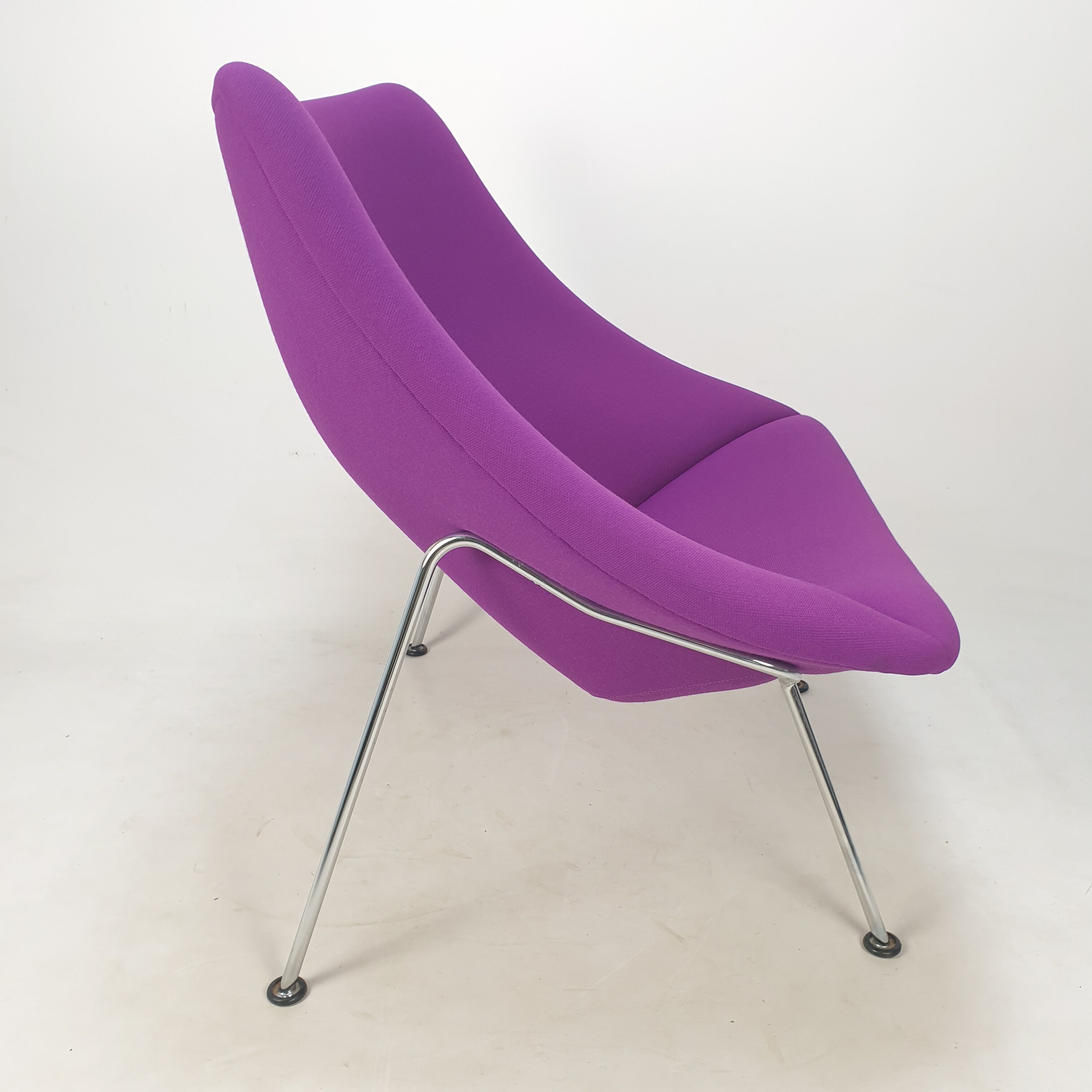 Oyster Chair and Ottoman by Pierre Paulin for Artifort, 1980s