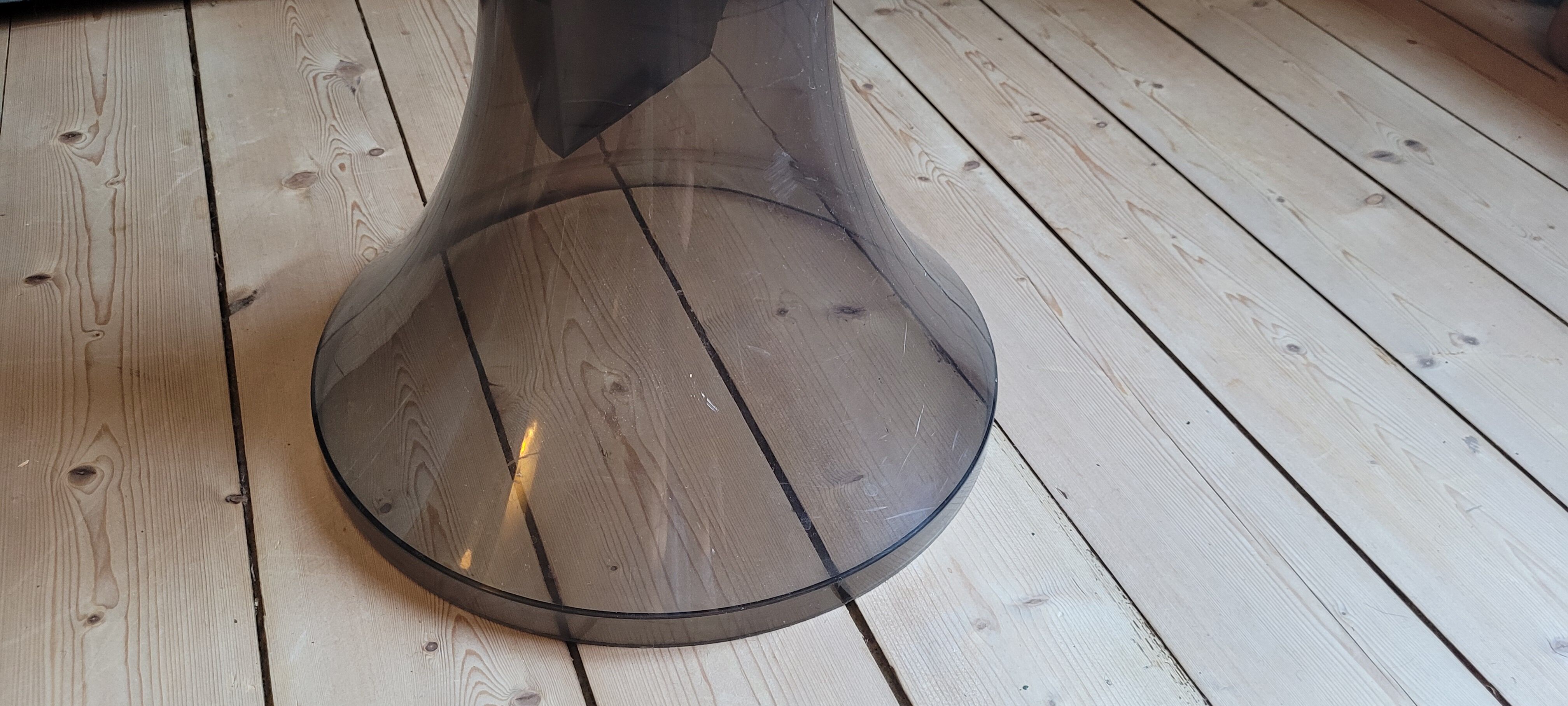 Plexiglas stool 70's