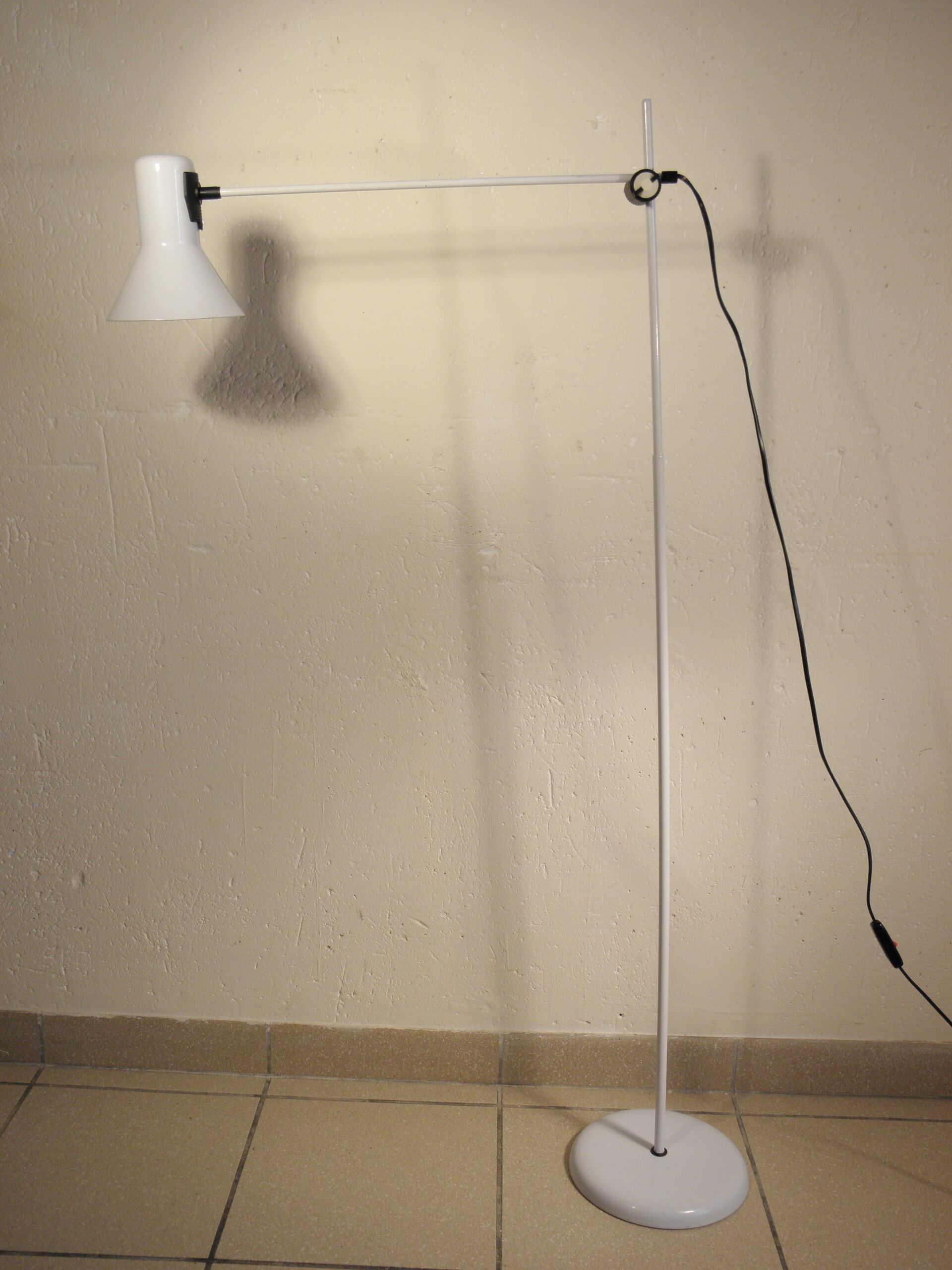 Design floor lamp Veneta Lumi