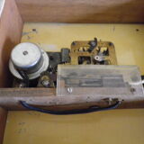 Electric wall clock in formica - 1950s