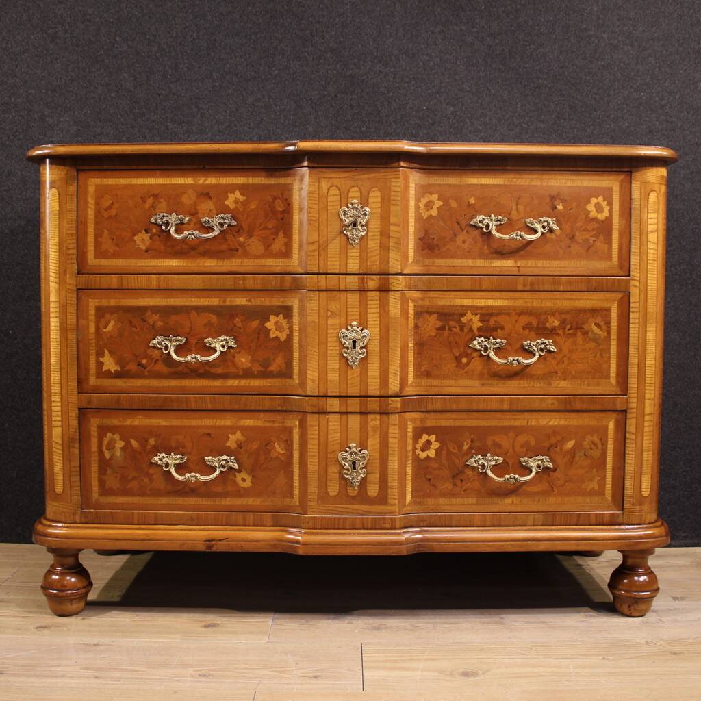 Commode en marqueterie italienne du 20e siècle