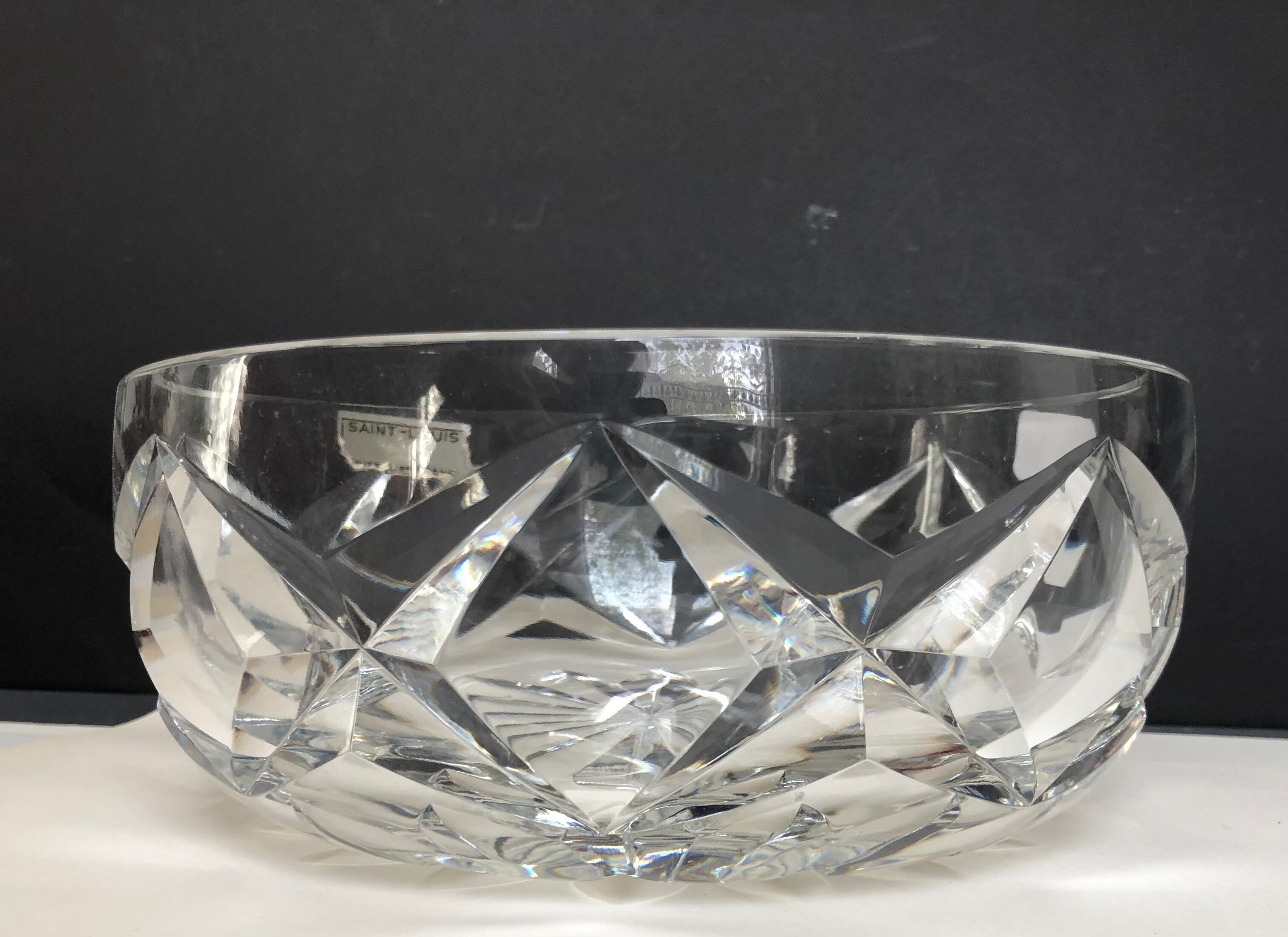 Large cut / bowl in cut crystal of Saint Louis