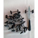 Metal knife holders
