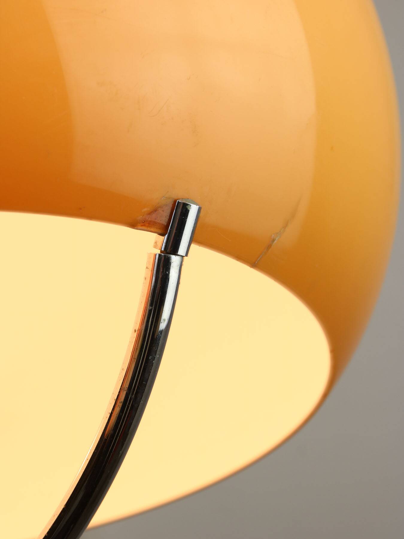 Lampe à suspension jolly space age italienne de guzzini