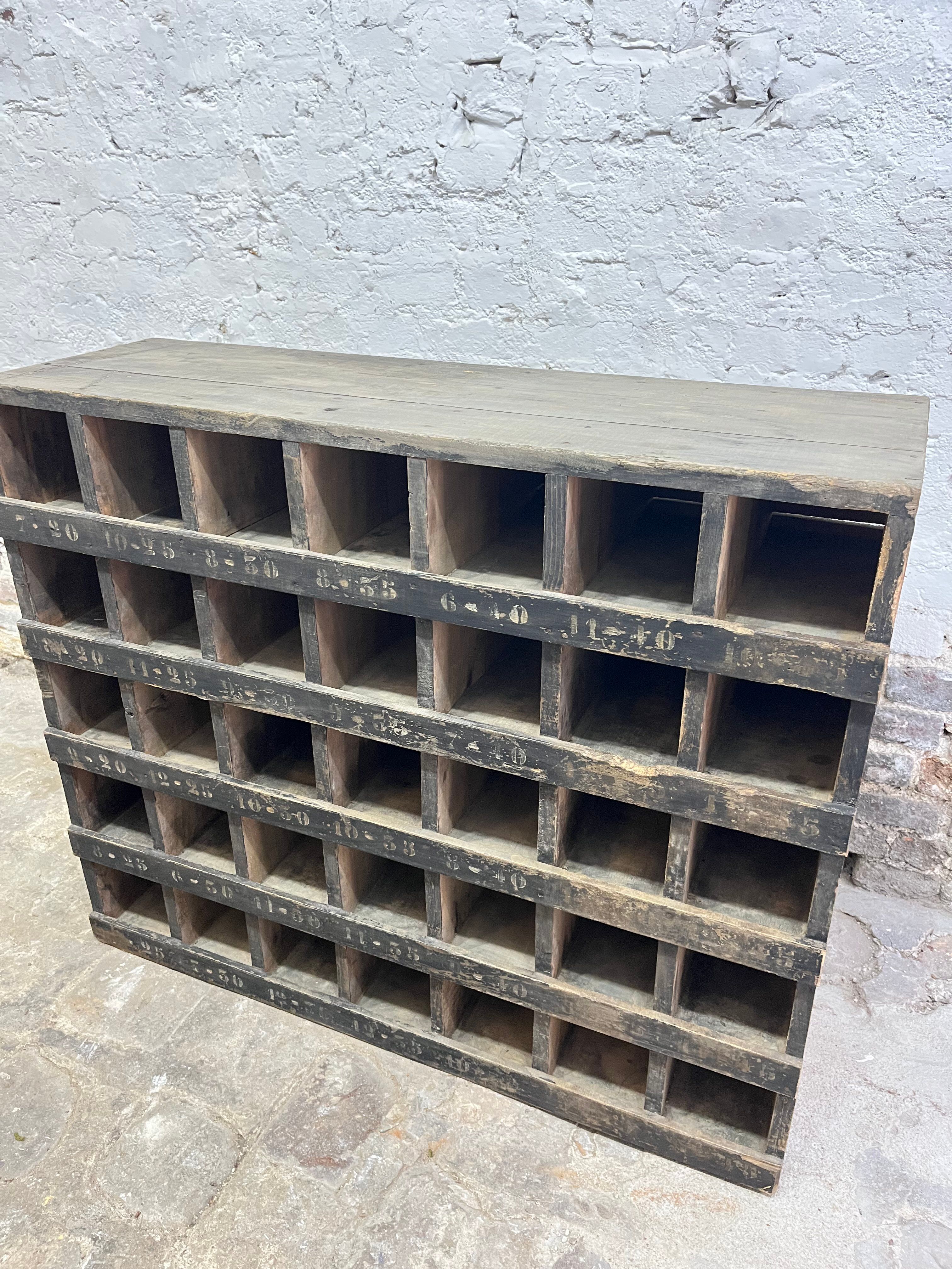 Furnishing from workshop to locker