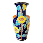Ceramic vase with sunflowers