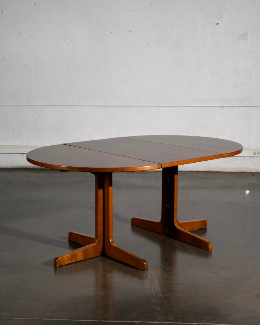 Thonet extending table