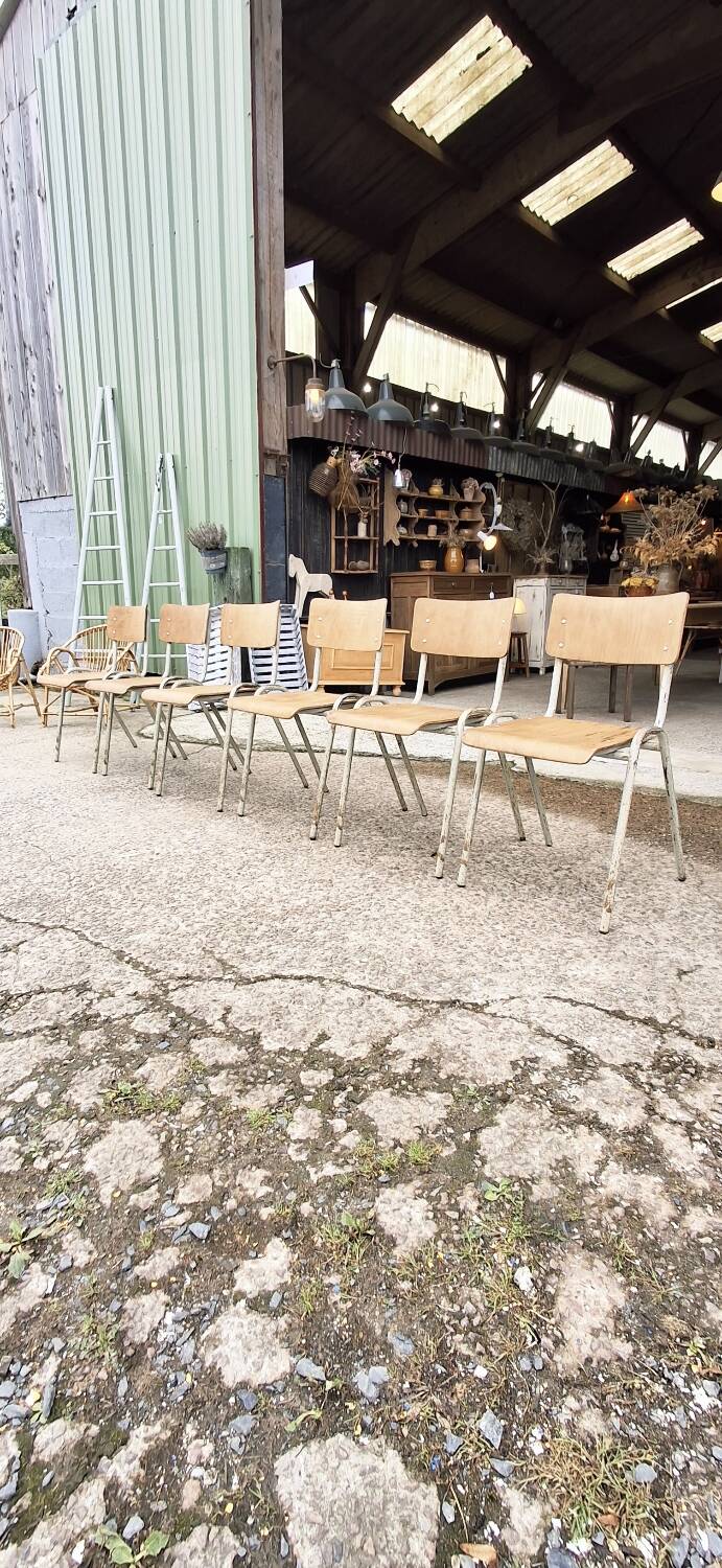 Chaises industrielles