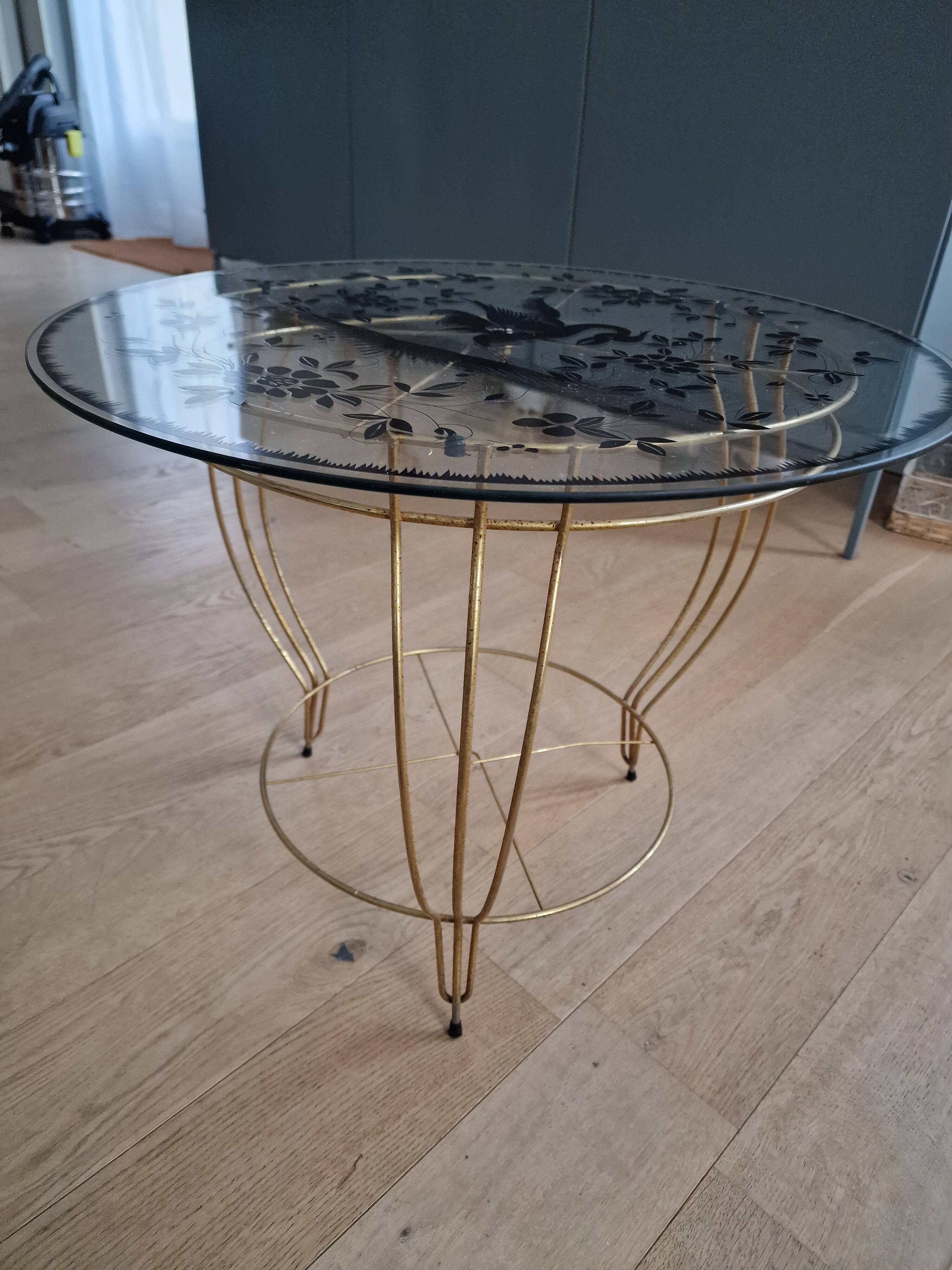 Vintage coffee table in gilded brass and glass 1960