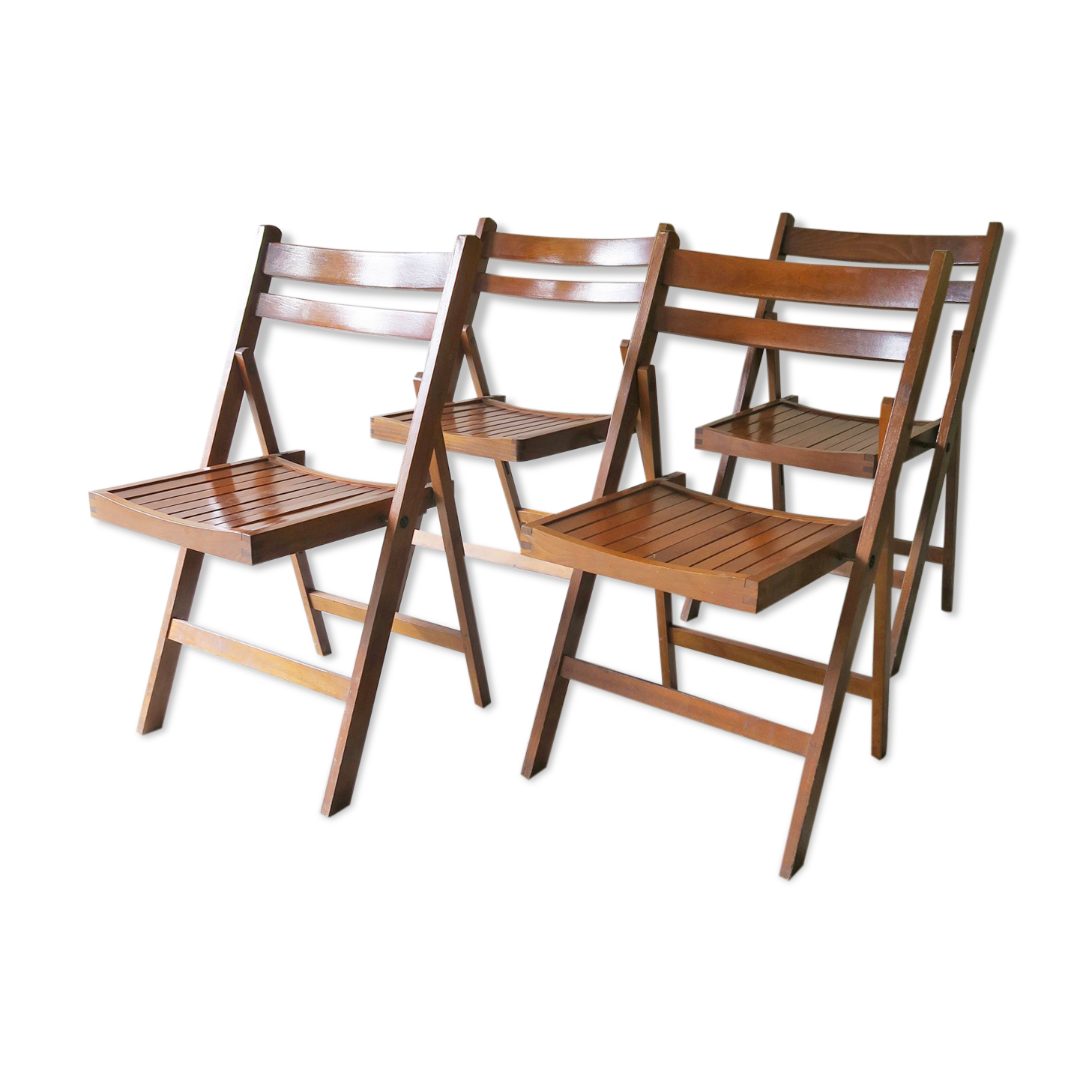 Series of 4 teak chairs
