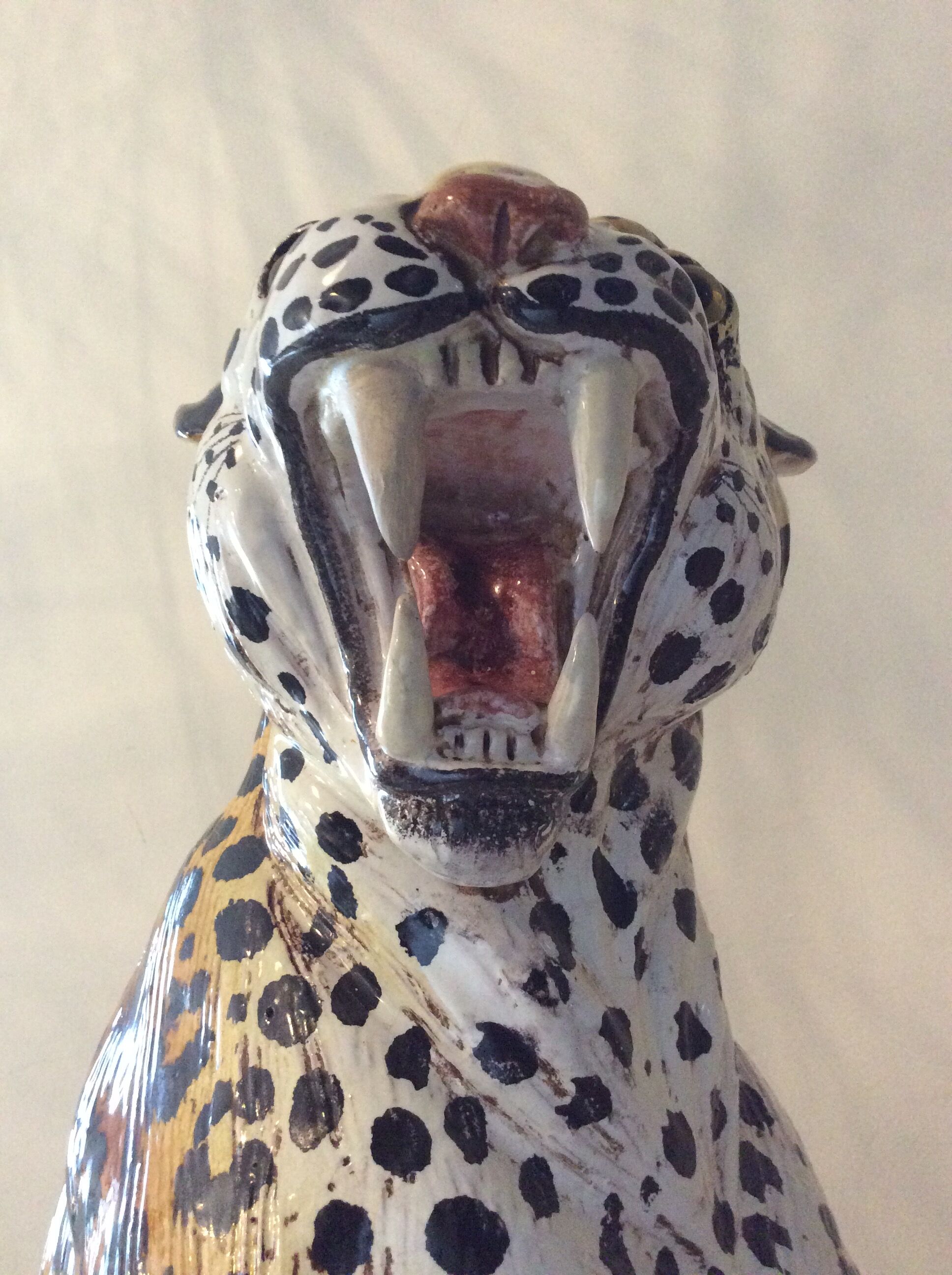 Enamelled terracotta leopard from the 60s Italy