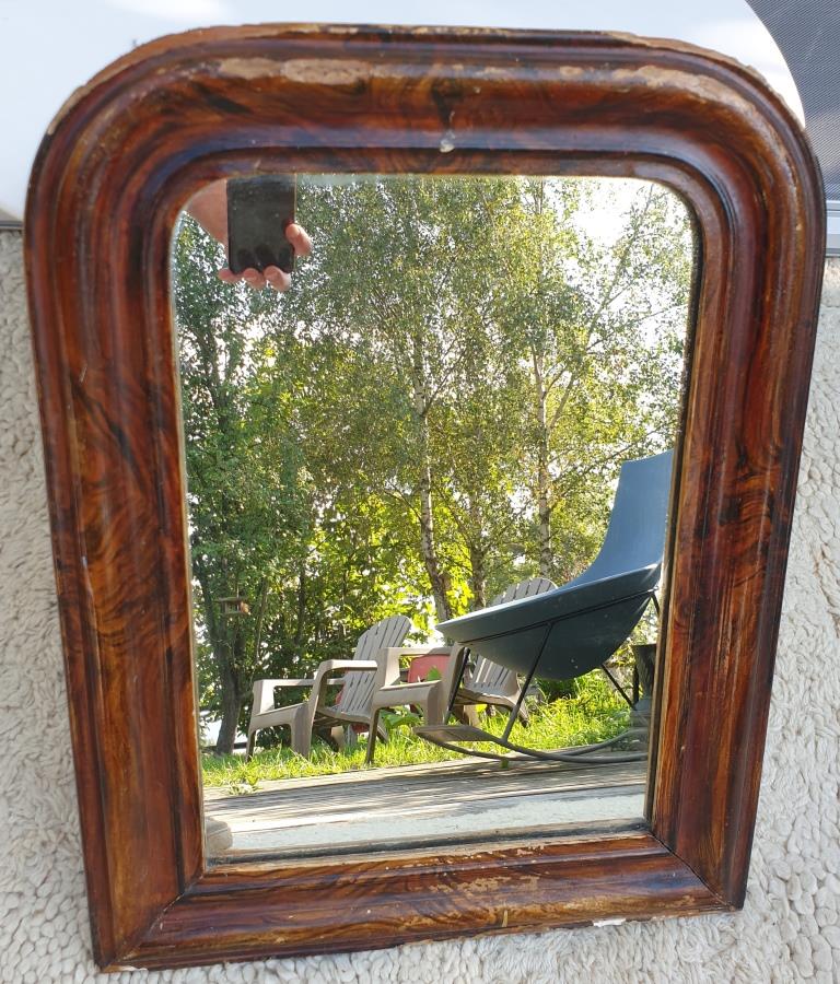 Louis Philippe mirror 42 x 55 wood and stucco