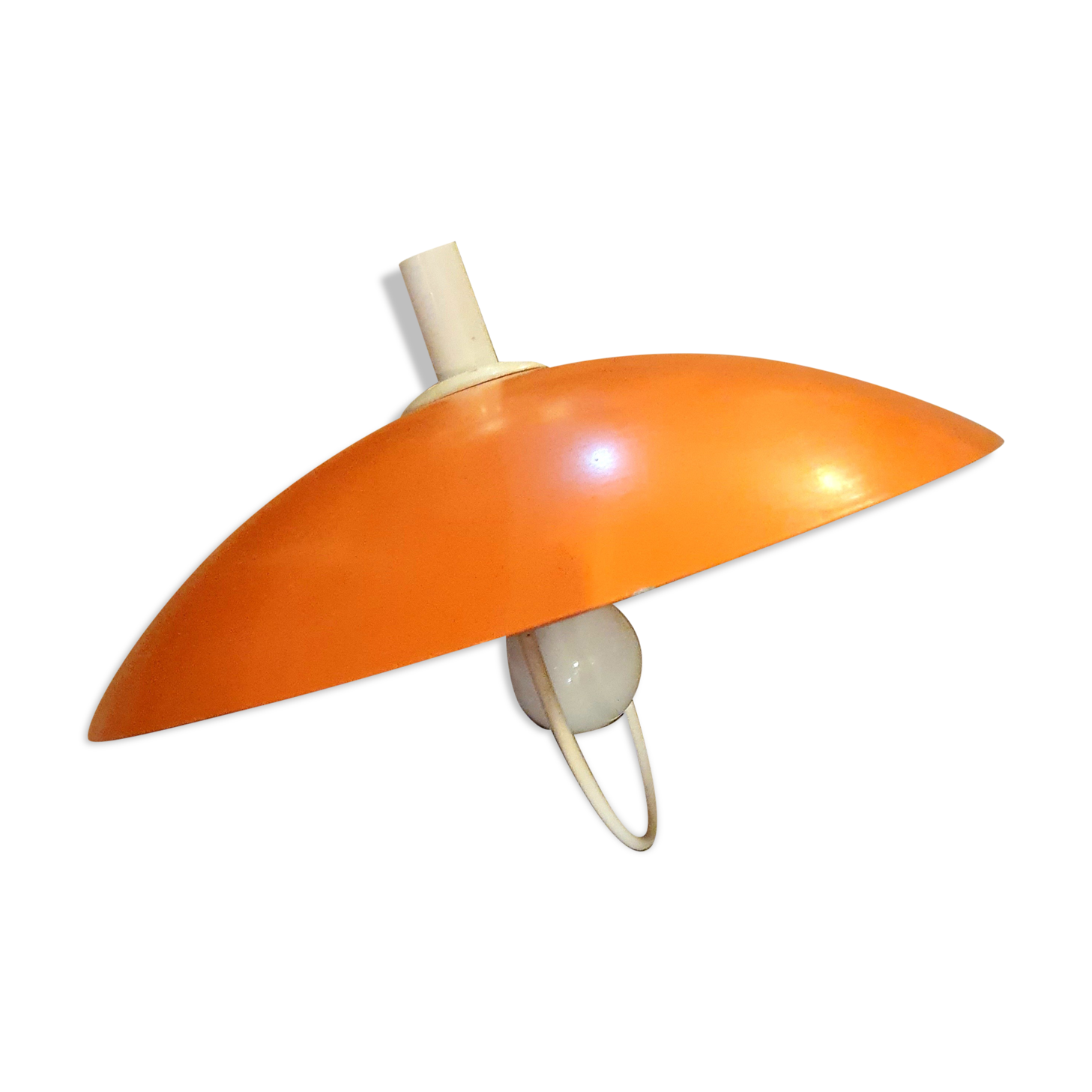 Orange aluminor suspension