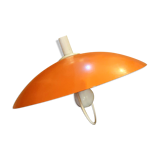 Orange aluminor suspension