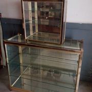 Ensemble de vitrines vintage