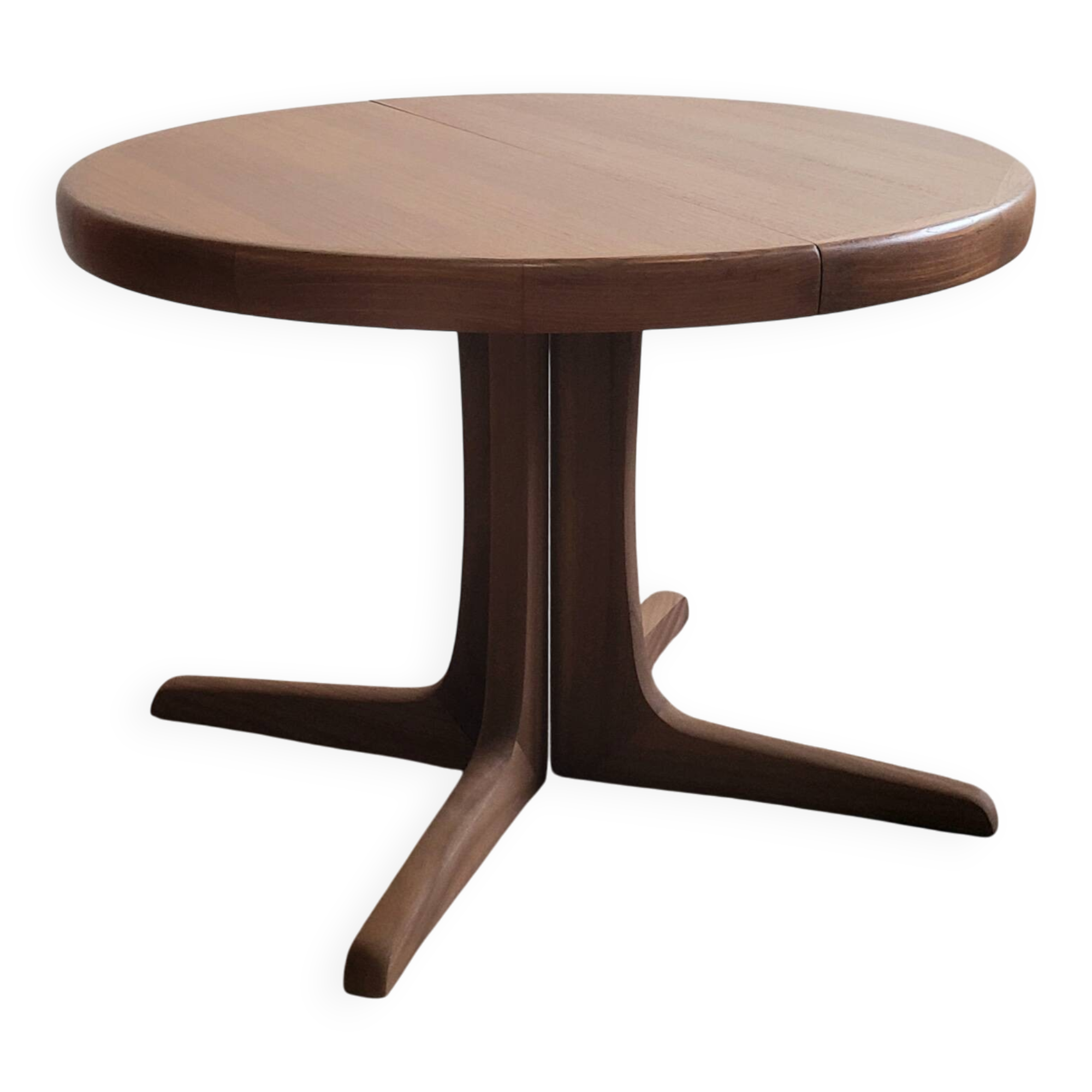 Baumann extendable round table