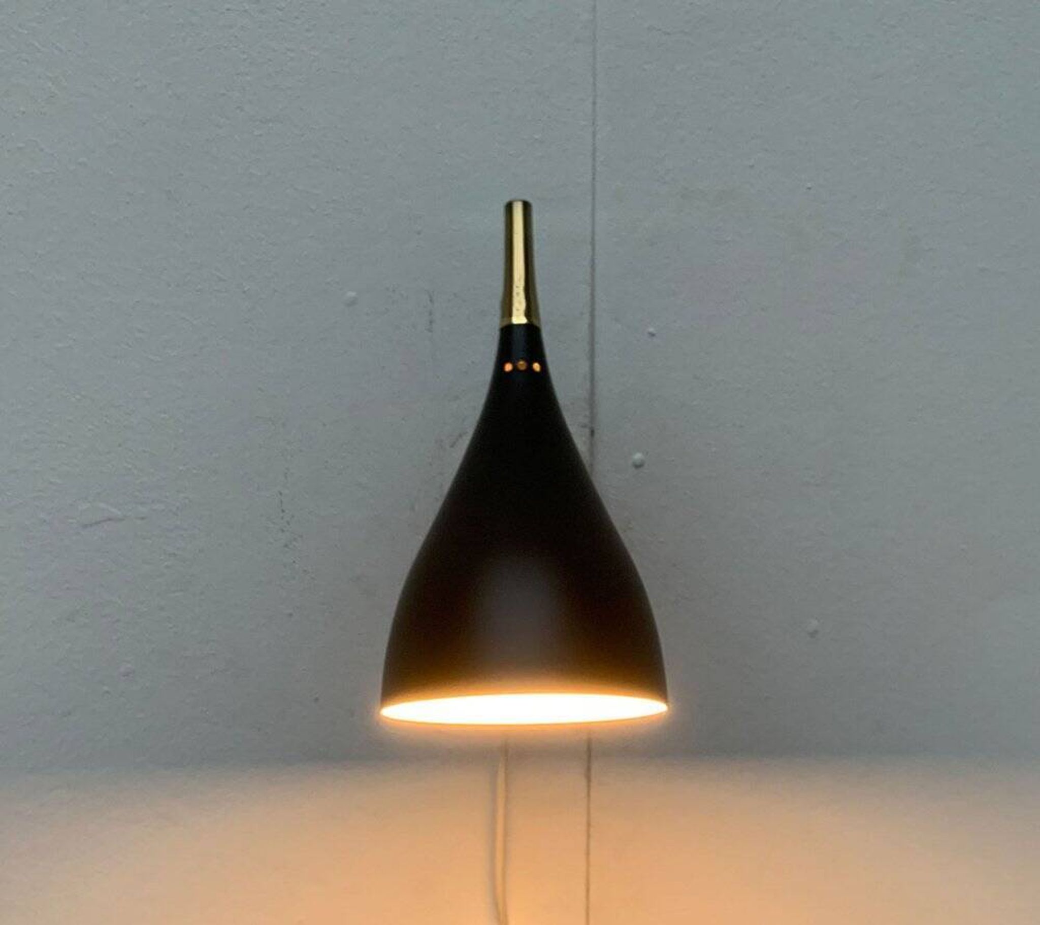 Lampe murale allemande du milieu du siècle par Cosack