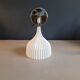 Applique E blanche par Kartell