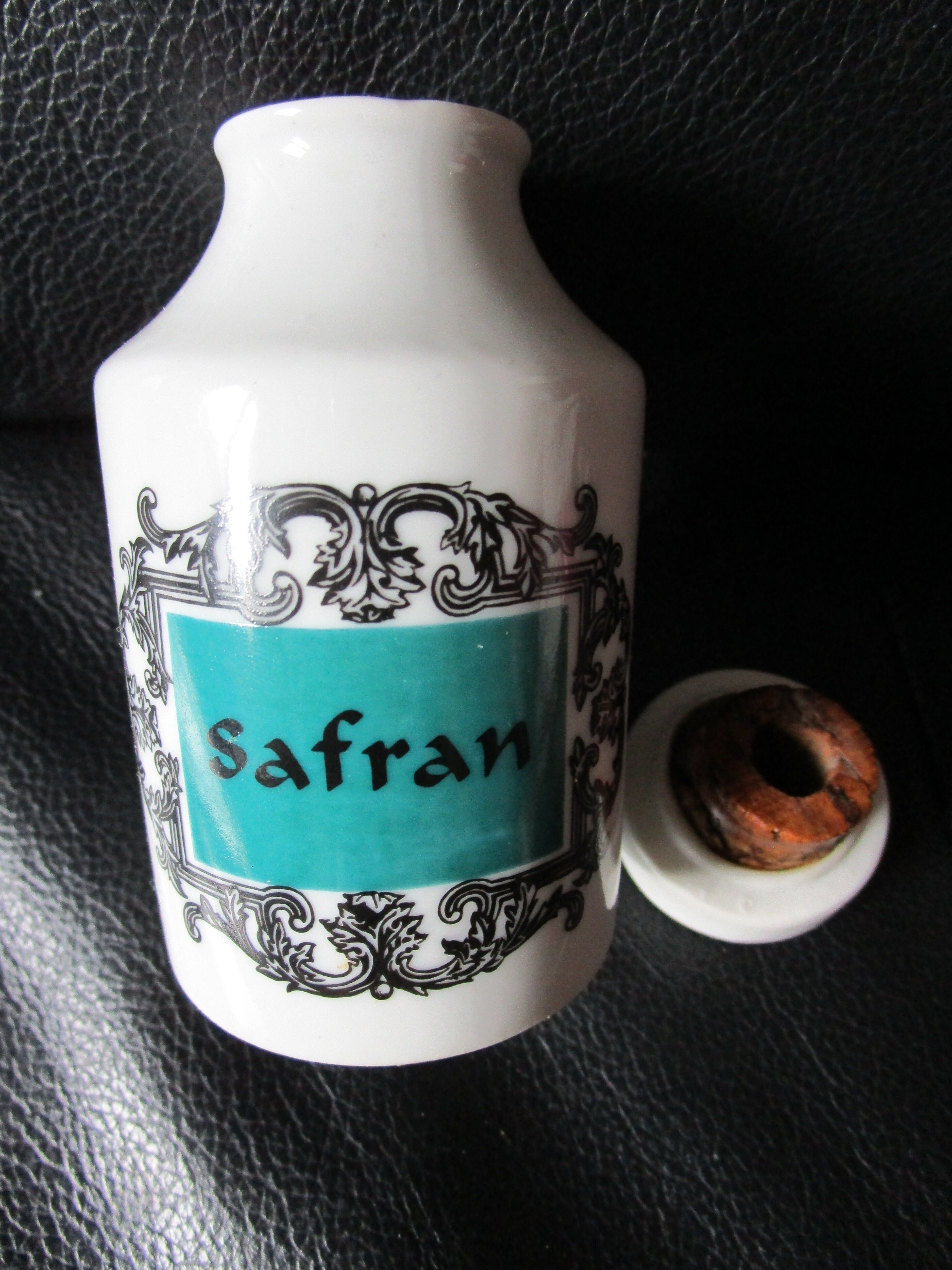 Vintage Small Spice Pot Saffron