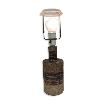 Beautiful Tue Poulsen table lamp in ceramic. Denmark 1970-80s