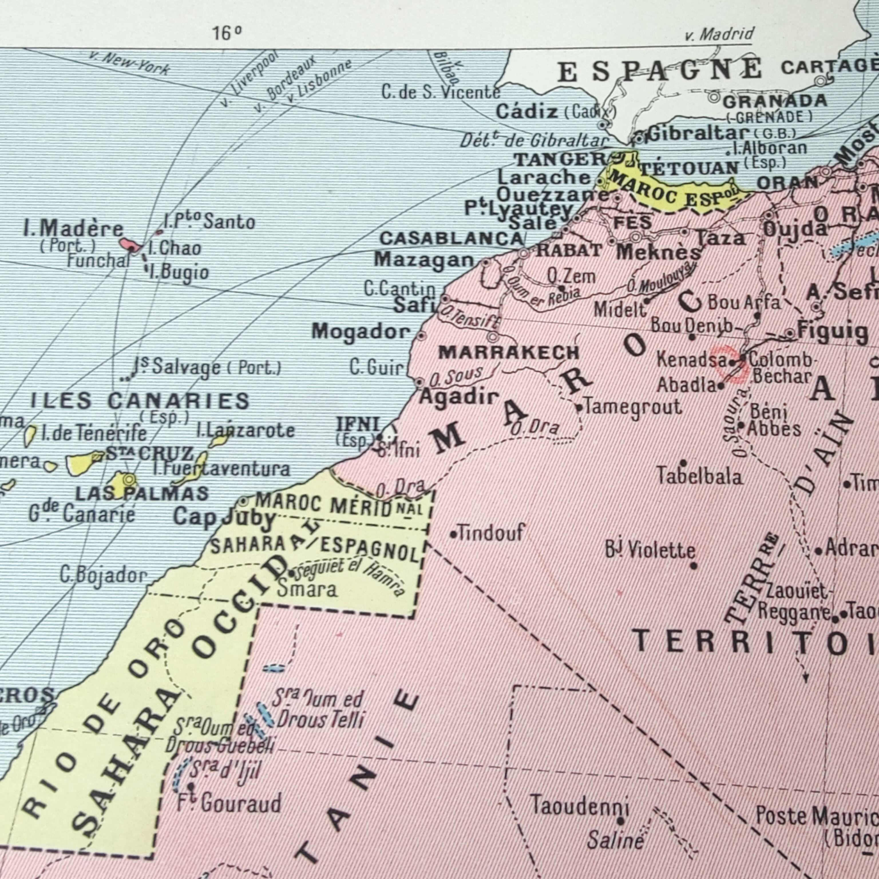 Old Africa map 43x43cm from 1950