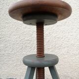Screw industrial workshop stool patina vintage