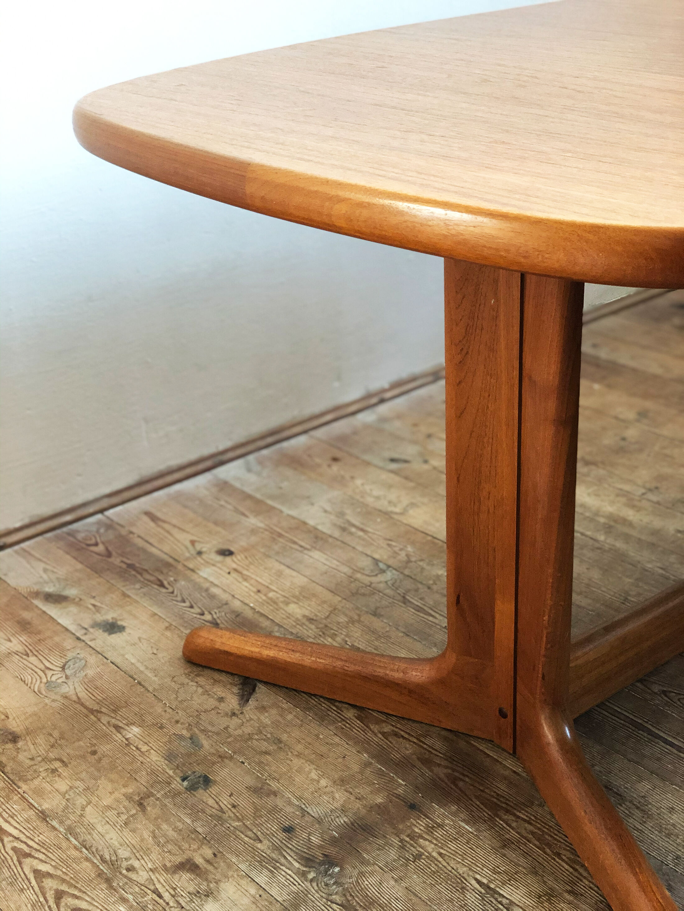 Oval danish mid-century extendable teak dining table by Rasmus, 1960s