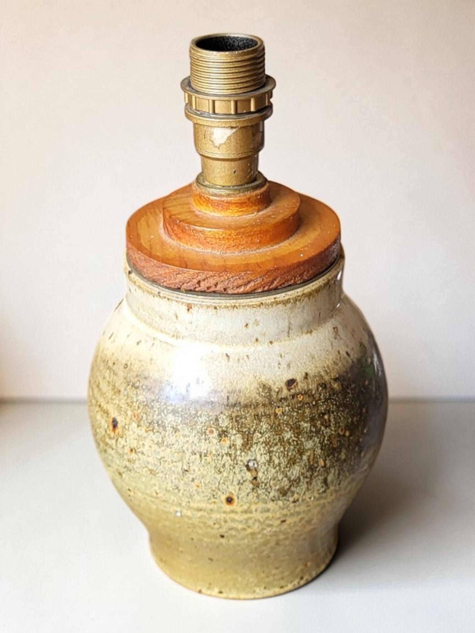 Bodin stoneware lamp