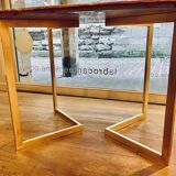 Table ovale en marbre rouge Alicante années 70