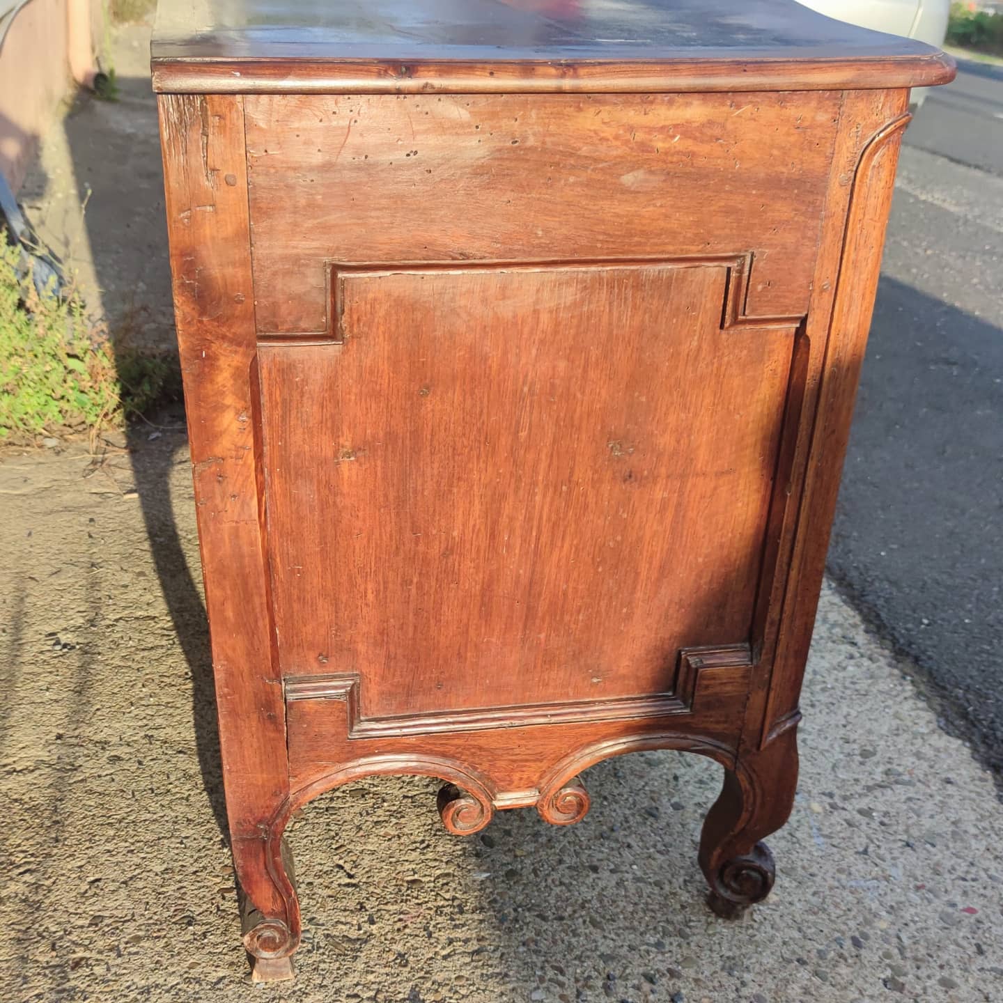 Transition period commode, circa 1760