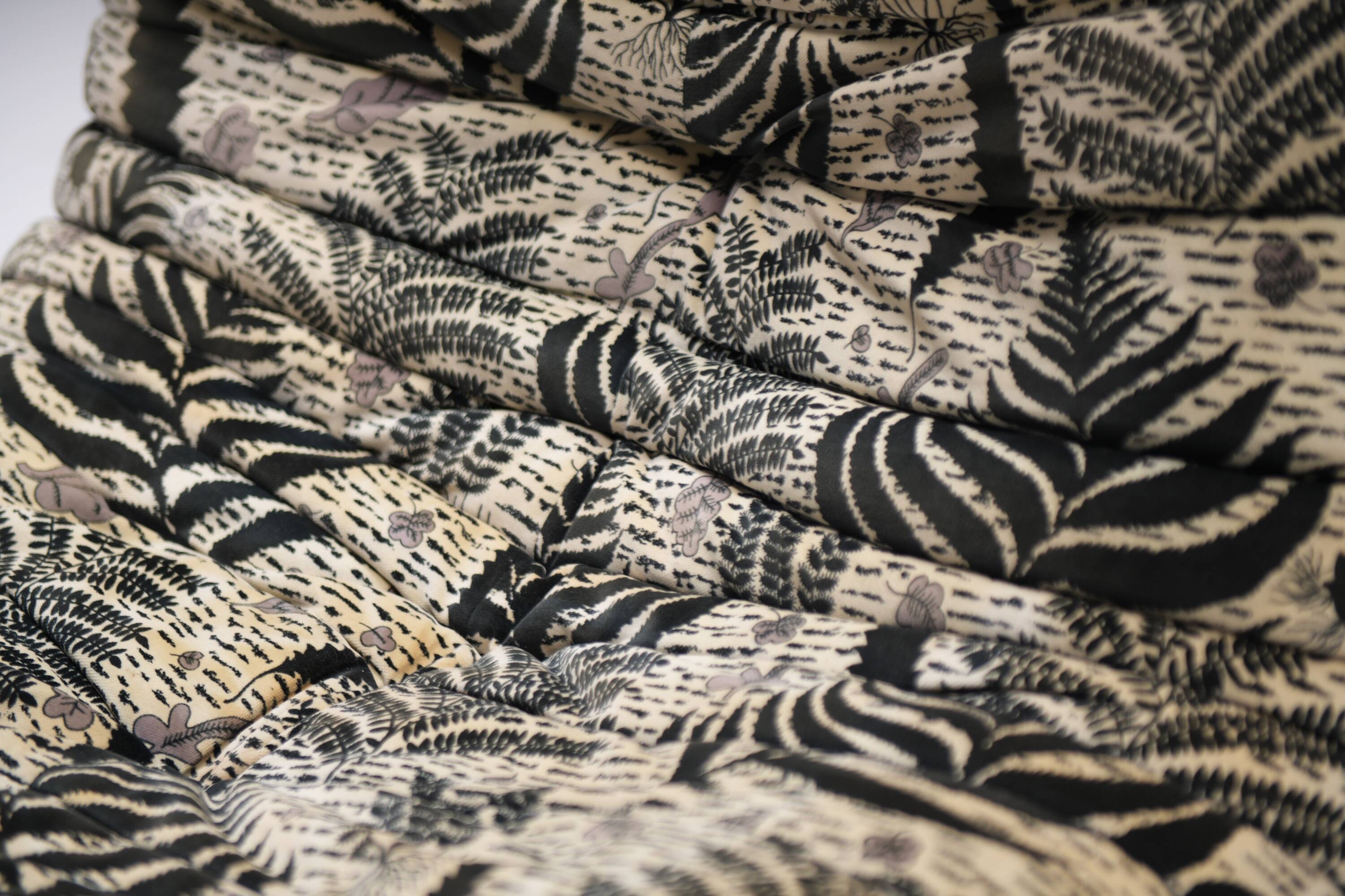 Stunning vintage TOGO Limited Edition by Michel Ducaroy for Ligne Roset France