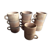 Série de 11 tasses en grès
