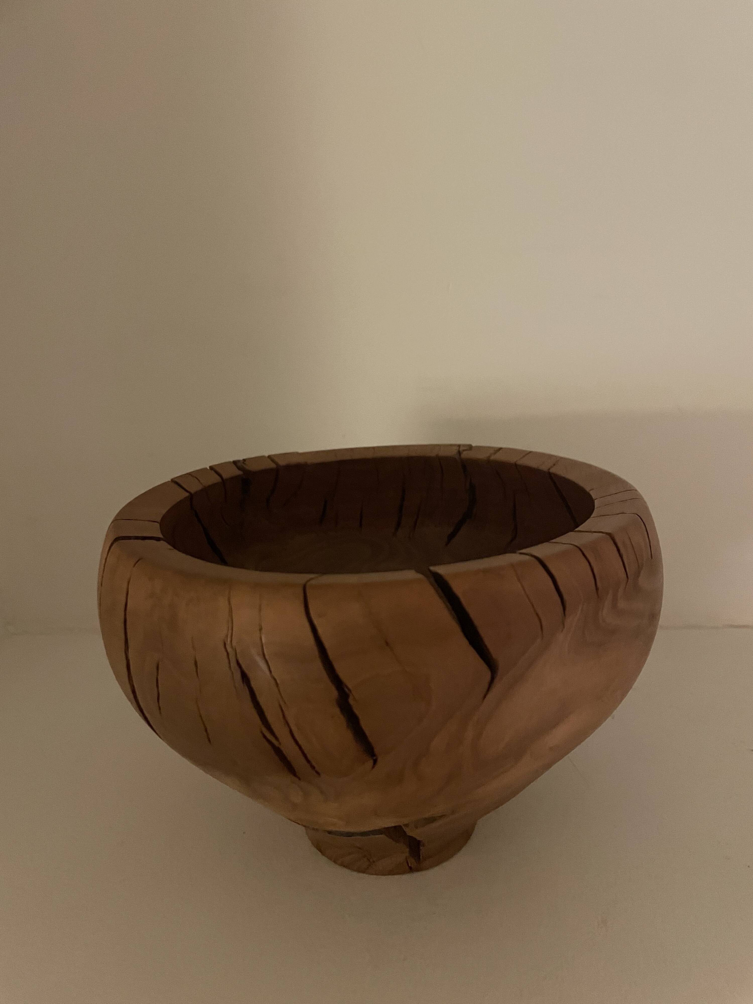 Set of 18 decorative items