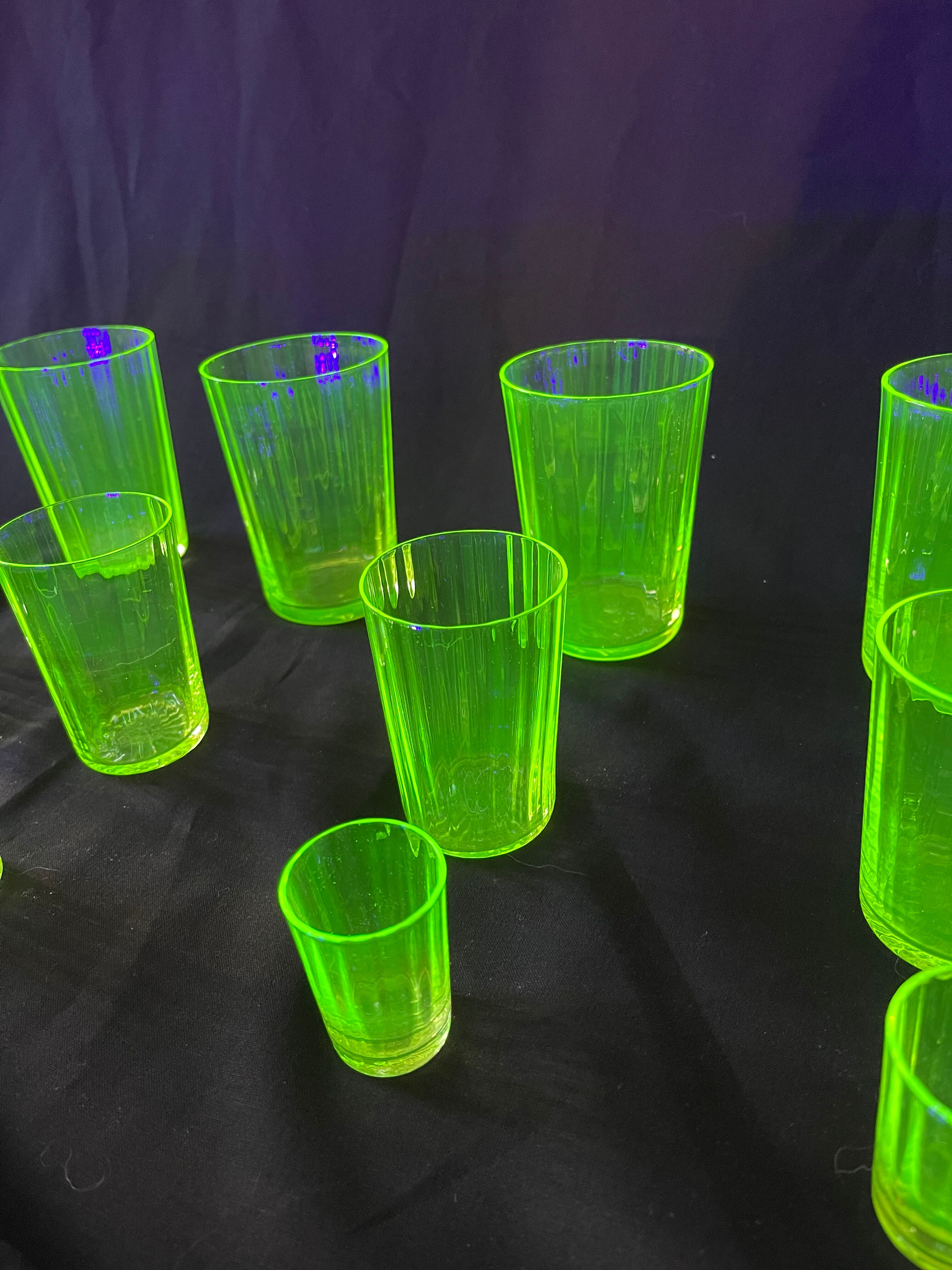 Ouraline: Full service of 18 crystal blown glasses