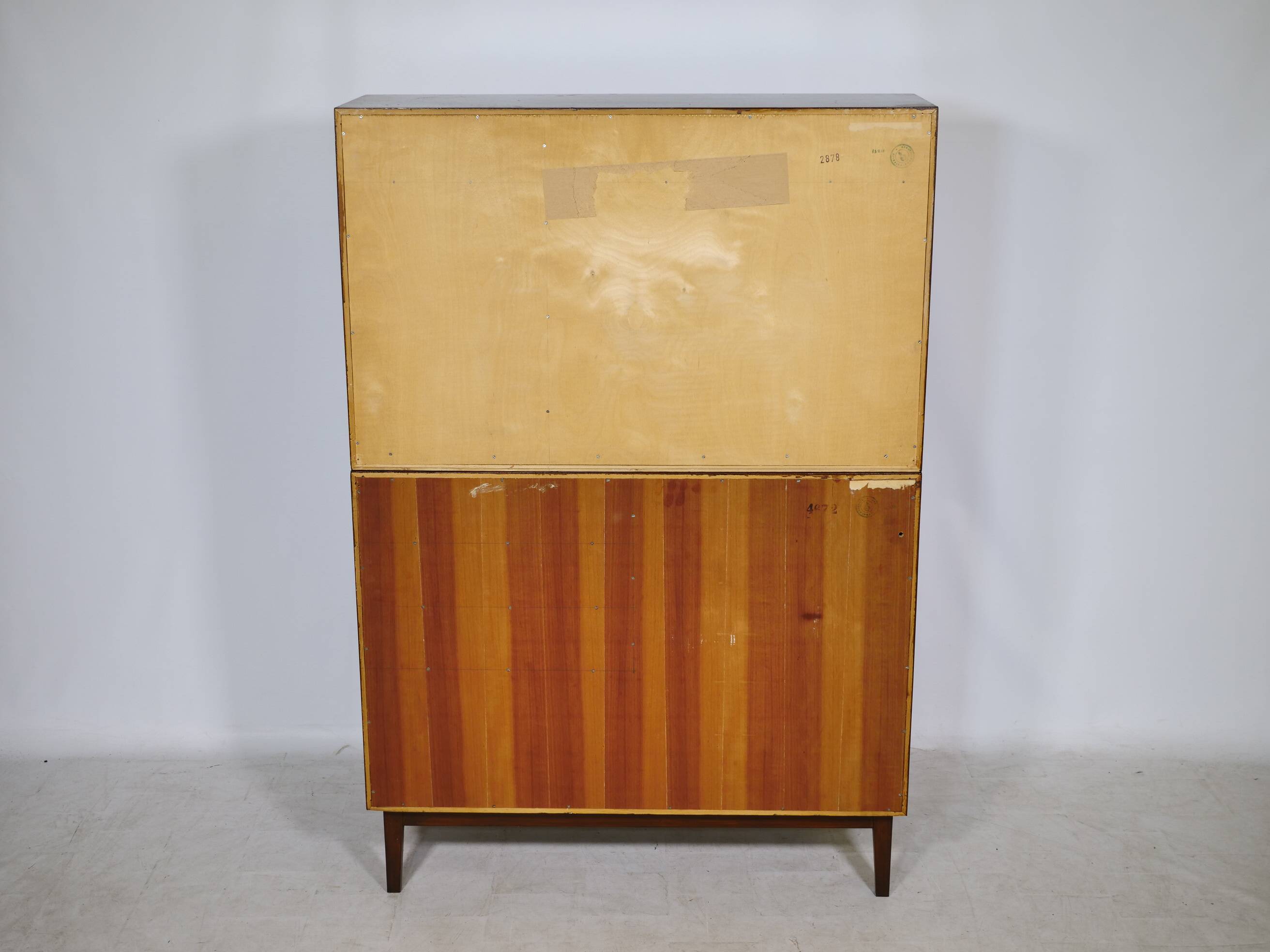 Cabinet de bar des années 60 en teck.