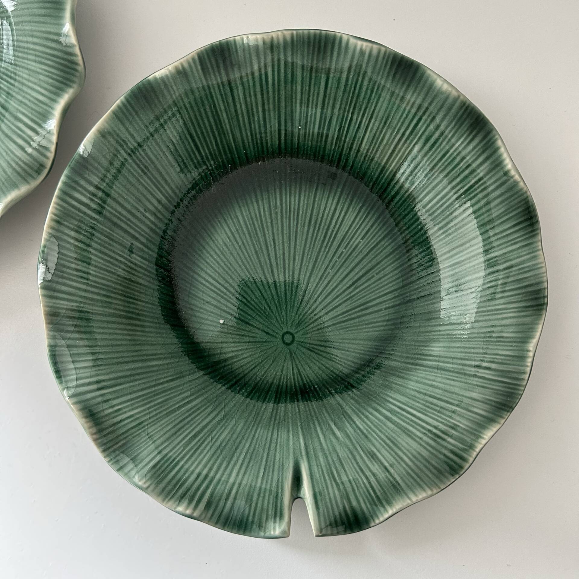 Paire d’assiette lotus