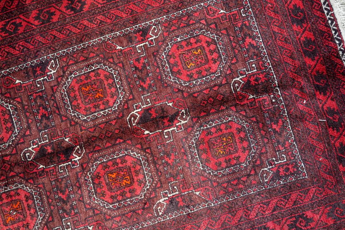 Tapis Baluch afghan ancien fait main, 105 cm x 212 cm (3,4 pi x 6,9 pi), années 1930 - 1C1159
